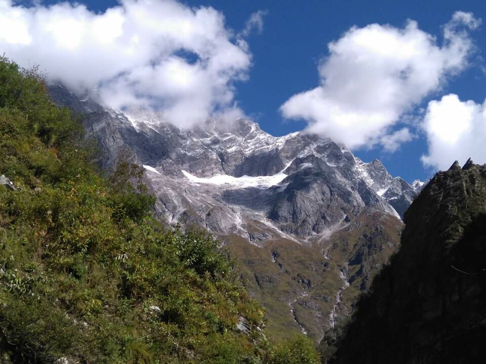 Photo of Hemkund Sahib and Valley of Flowers Trek by Manali J