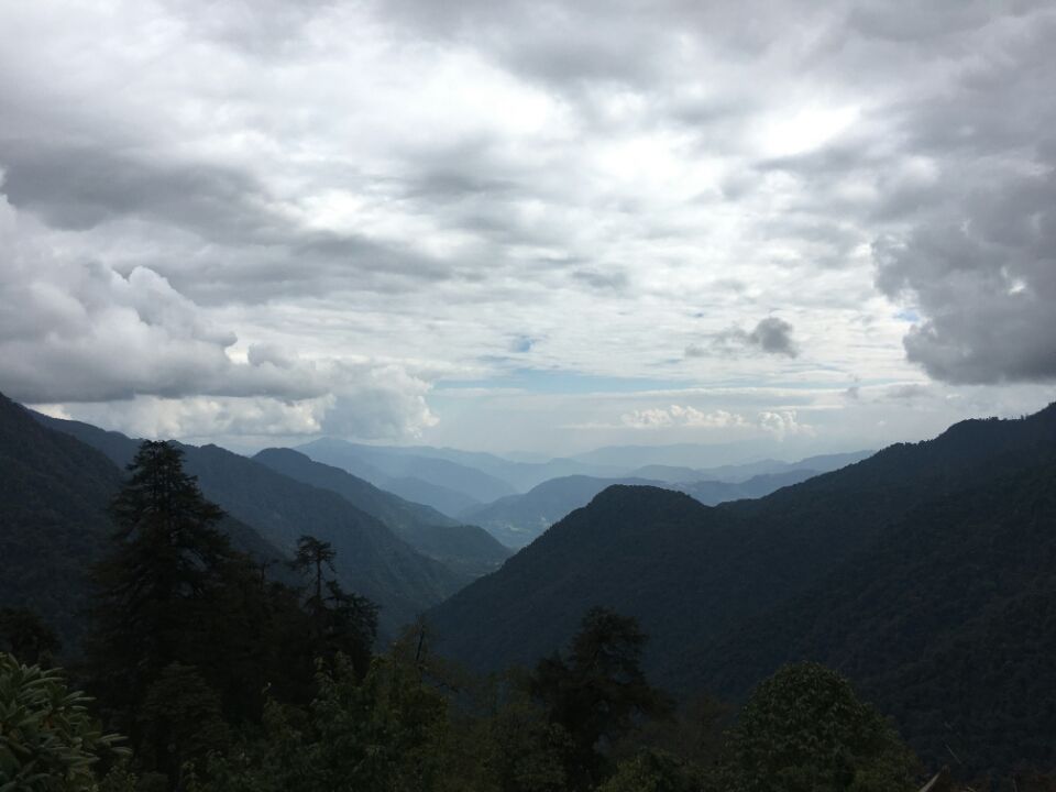 Photo of Dzongri La, West Sikkim, Sikkim, India by Kshitij Guglani
