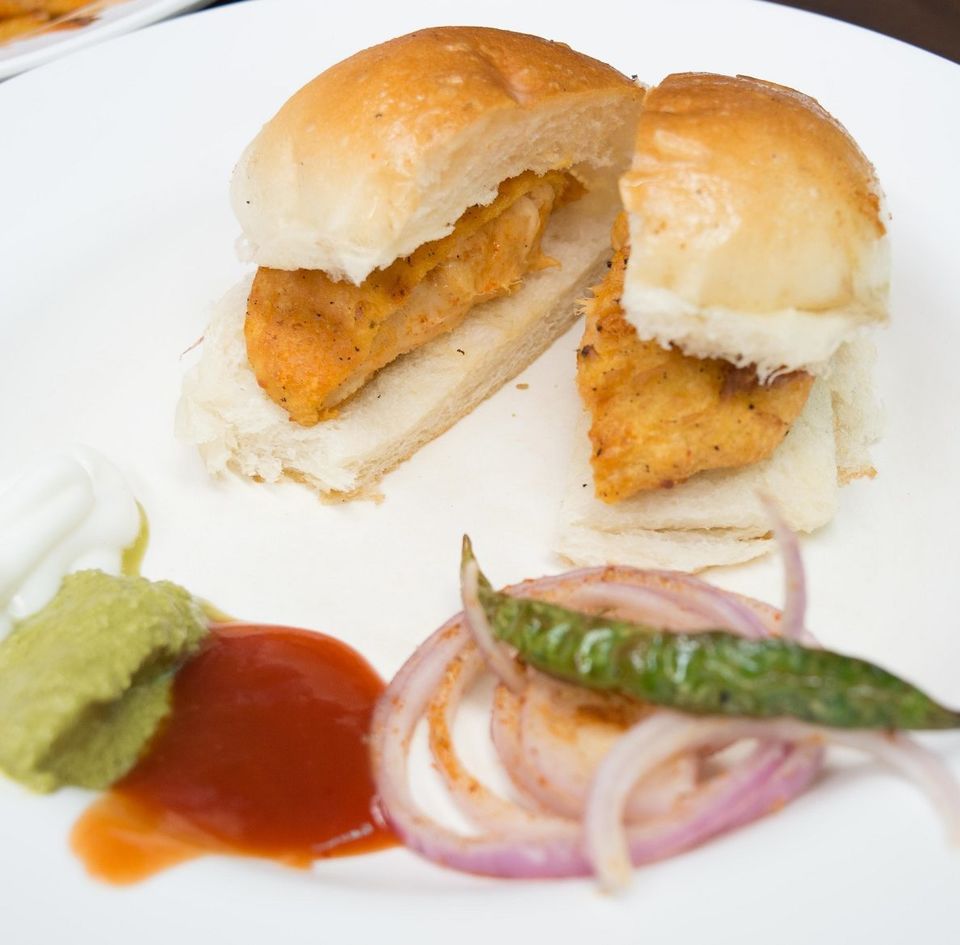 Photo of Foodies Have You Tried Chicken Cheese Wada Pav At Baner? 1/10 by Bhupendra Singh