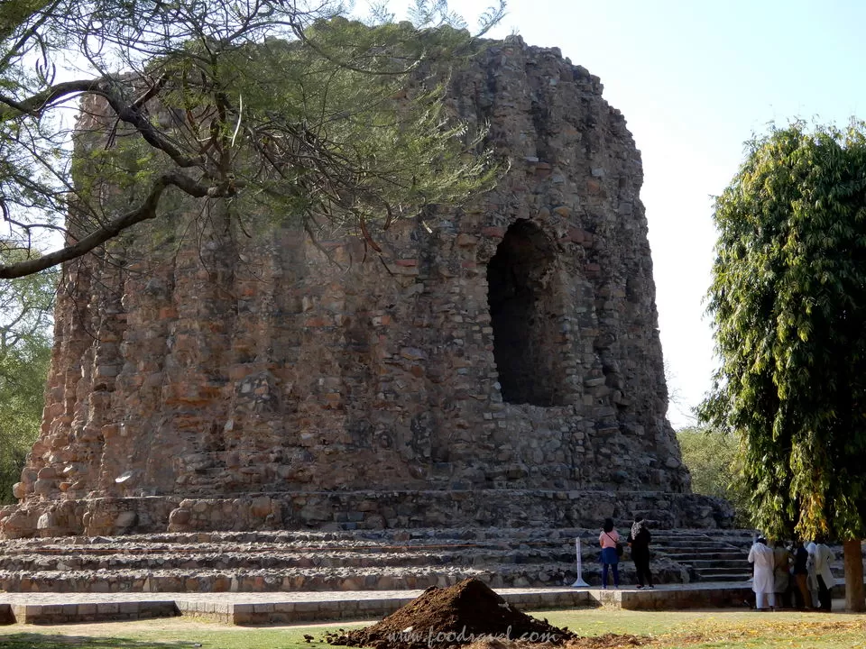 Photo of World's Tallest Brick Minaret - Qutub Minar - The Pride of Delhi by Rajat Kumar