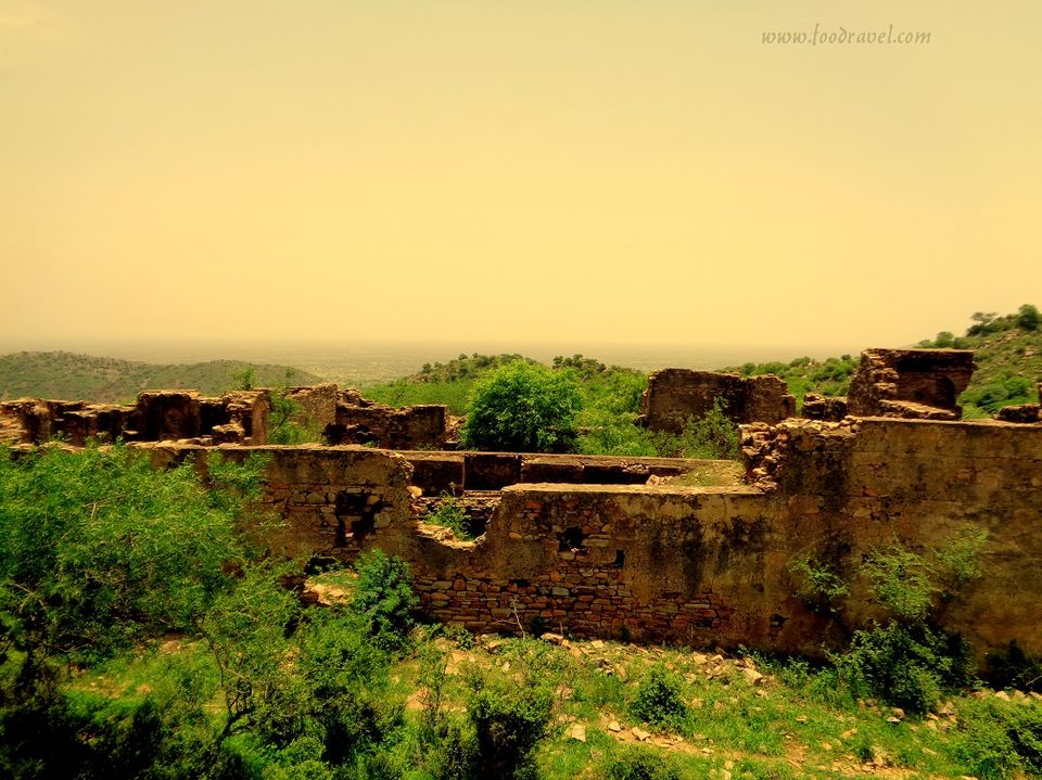 Photo of Madhogarh Fort, Madhogarh - A Fort Lost in Time by Rajat Kumar