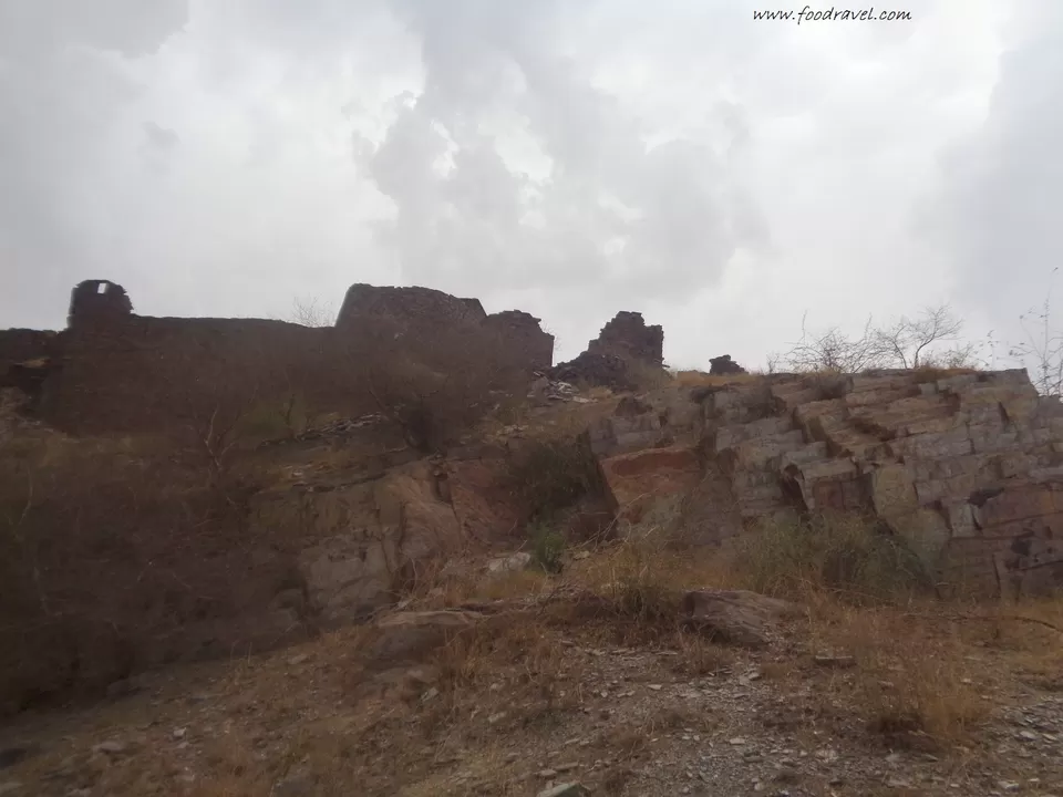Photo of The Relics of Past - Mandhan Fort, Mandhan, Alwar by Rajat Kumar