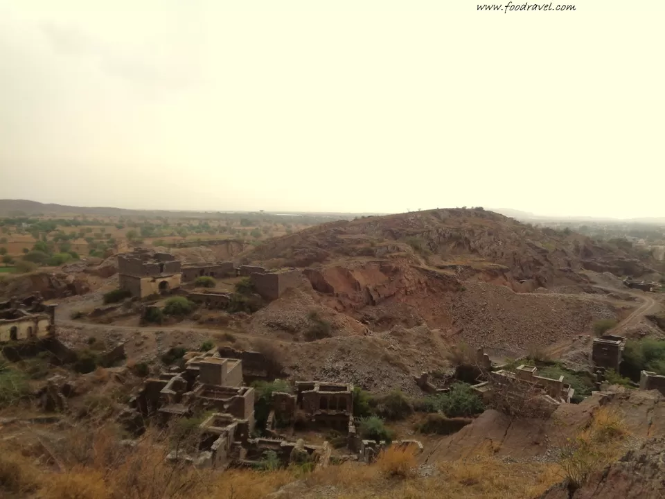Photo of The Relics of Past - Mandhan Fort, Mandhan, Alwar by Rajat Kumar