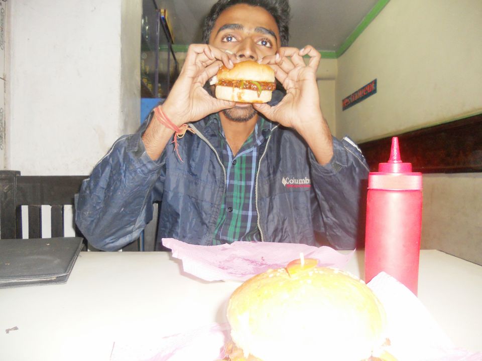 Photo of Unplanned Journey to Kathmandu - My First Nomadic Experience - From Guesthouse to Homelessness by Rajat Kumar