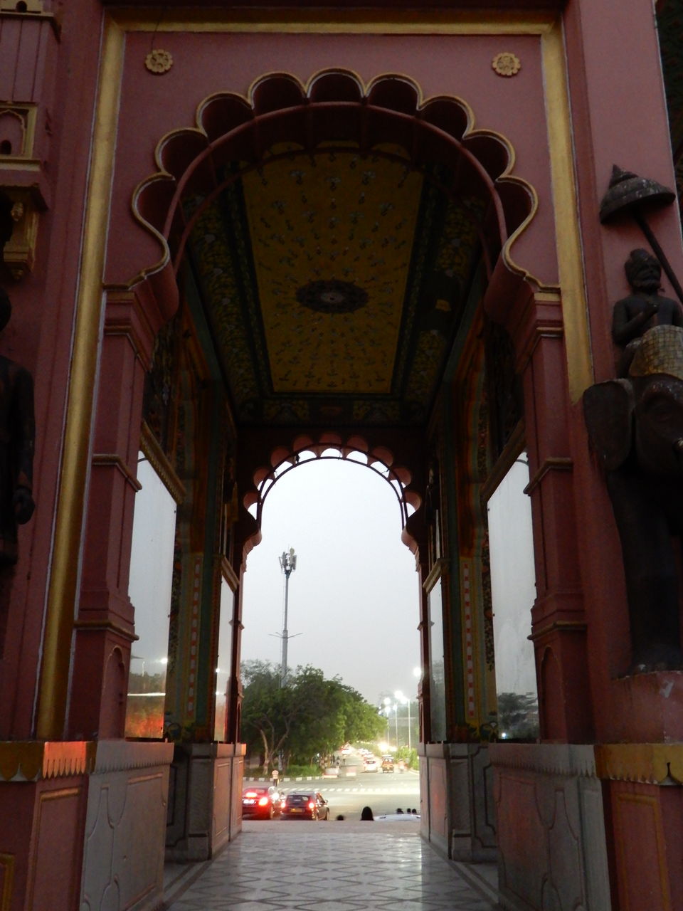 Photo of Patrika Gate, Jawahar Circle, Jaipur, Rajasthan, India by Rajat Kumar