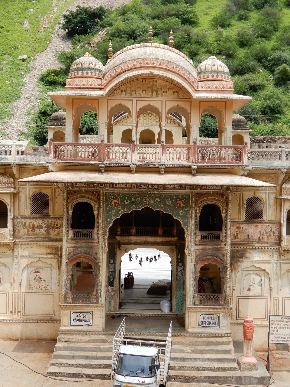 Photo of Galta Ji Temple, Galta Ji, Jaipur, Rajasthan, India by Rajat Kumar