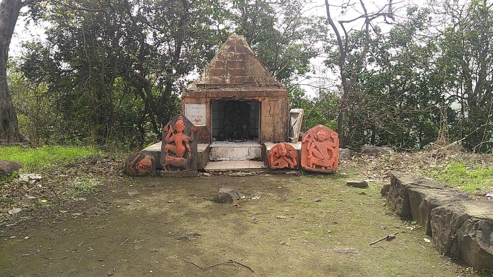 Photo of Karnala Fort- History camouflaged in plain sight 3/9 by Sukhwinder Singh Gill
