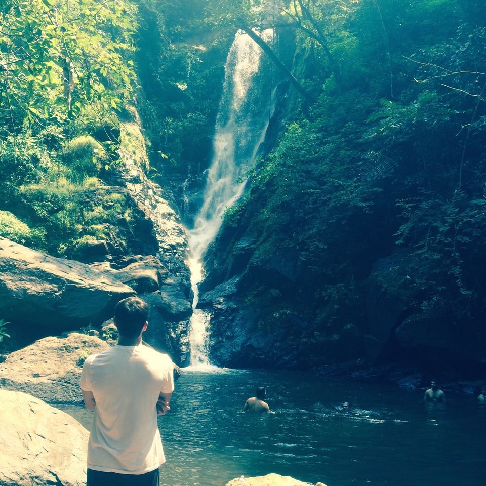 Photo of Netravali Waterfall, Kundal, Karnataka, India by Akul Bajaj