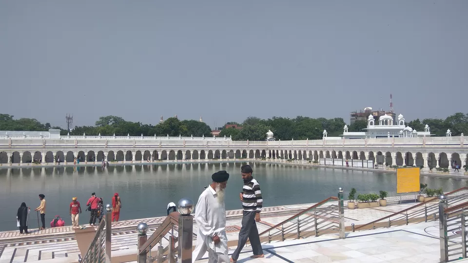 Photo of Gurudwara Bangla Sahib - Cleanse your soul at this holy place in Delhi by Akul Bajaj