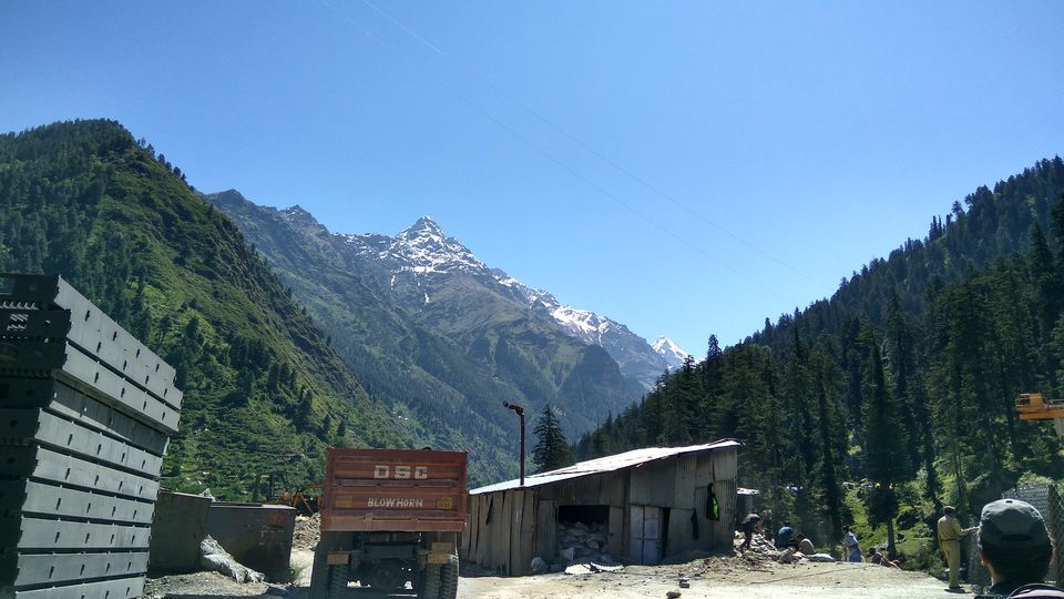 Photo of When the mountains come calling - Kheerganga trek by Akul Bajaj