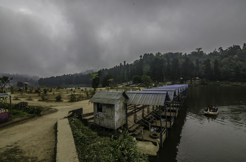 Photo of Mirik on a scooty 4/25 by Abhishek Dey
