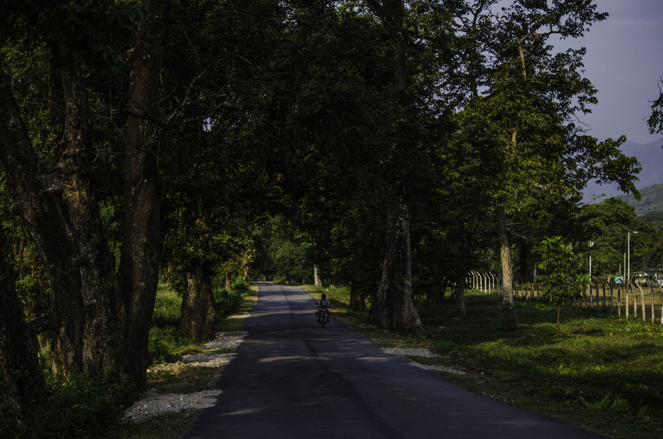Photo of Mirik on a scooty 14/25 by Abhishek Dey