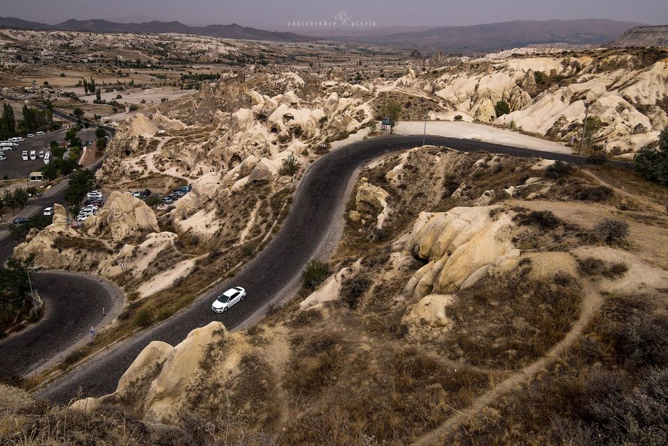 Photo of Tekelli Mahallesi, Air Kapadokya, Adnan Menderes Caddesi, Göreme Belediyesi/Nevşehir Merkez/Nevşehir, Turkey by Abhishek Dey