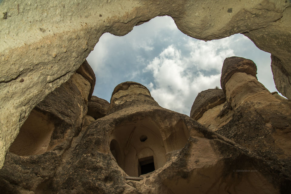 Photo of Tekelli Mahallesi, Air Kapadokya, Adnan Menderes Caddesi, Göreme Belediyesi/Nevşehir Merkez/Nevşehir, Turkey by Abhishek Dey