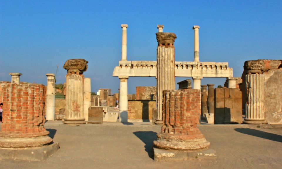Photo of The Lost City of Pompeii 3/8 by ANKITA DEY