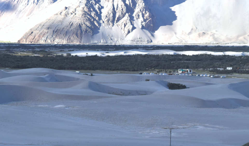 Photo of Hundar Sand Dunes, Hunder by sheralli