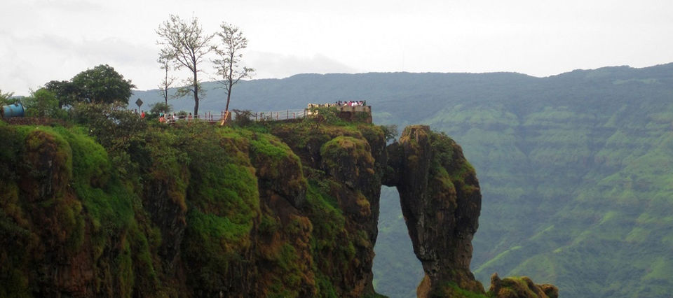 Photo of Mahabaleshwar: Perfect Weekend Getaway From Mumbai 1/1 by Biplab Poddar
