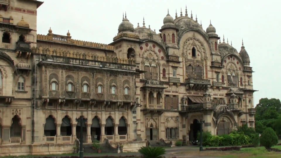 Photo of Vadodara: The Cultural Capital of Gujarat 7/10 by Biplab Poddar