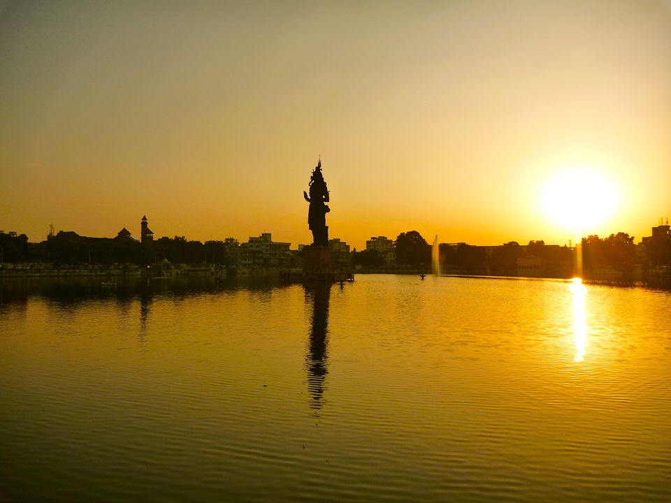 Photo of Vadodara: The Cultural Capital of Gujarat 1/10 by Biplab Poddar