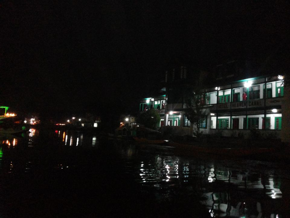 Photo of Welcome To Shamus Maqbool Group Of Houseboats Srinagar. Welcome Houseboats Shamus Maqbool is one 9/16 by Shamus Maqbool Group Of Houseboat