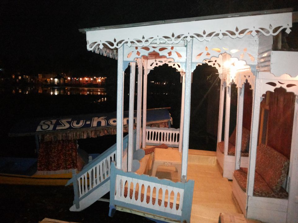 Photo of Welcome To Shamus Maqbool Group Of Houseboats Srinagar. Welcome Houseboats Shamus Maqbool is one 10/16 by Shamus Maqbool Group Of Houseboat