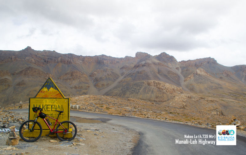 Photo of Nakee La 4739 m by Gautham Baliga B