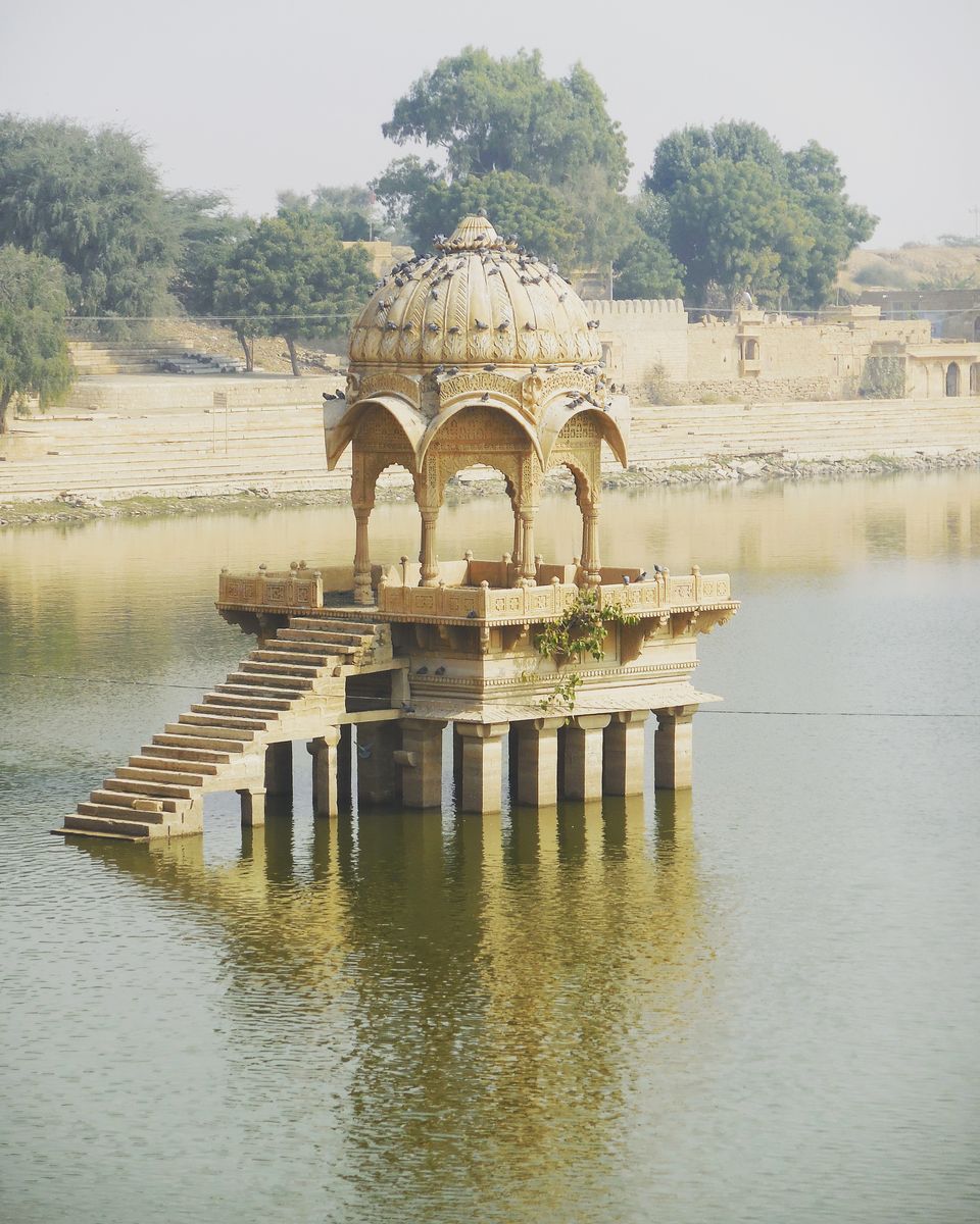 Photo of Gadisar Lake, Postal Colony, Jaisalmer, Rajasthan, India by Jatin Goswami