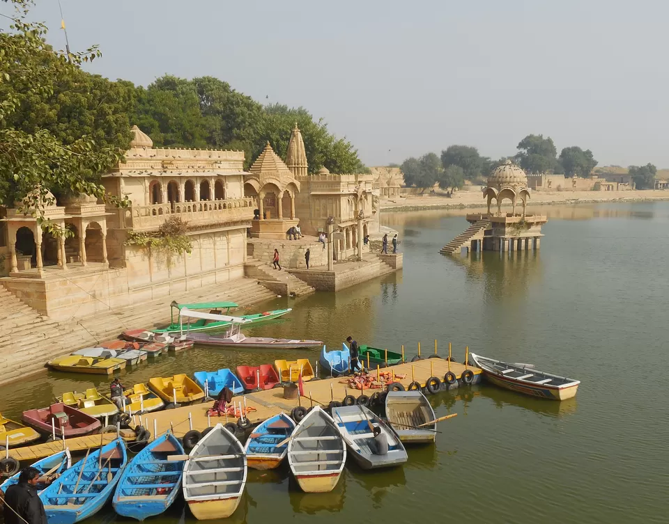 Photo of Gadisar Lake, Postal Colony, Jaisalmer, Rajasthan, India by Jatin Goswami
