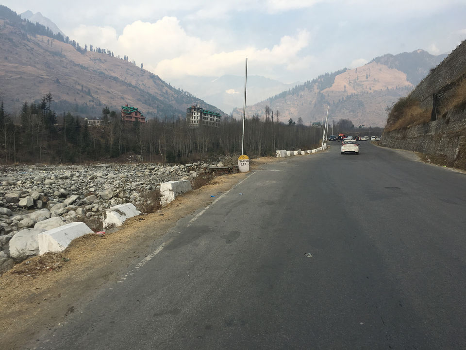 Photo of The Ultimate Traveller's Guide to Manali by Vikrant