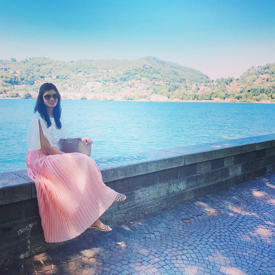 Photo of Lake Como, Italy by Priyanka Nahata