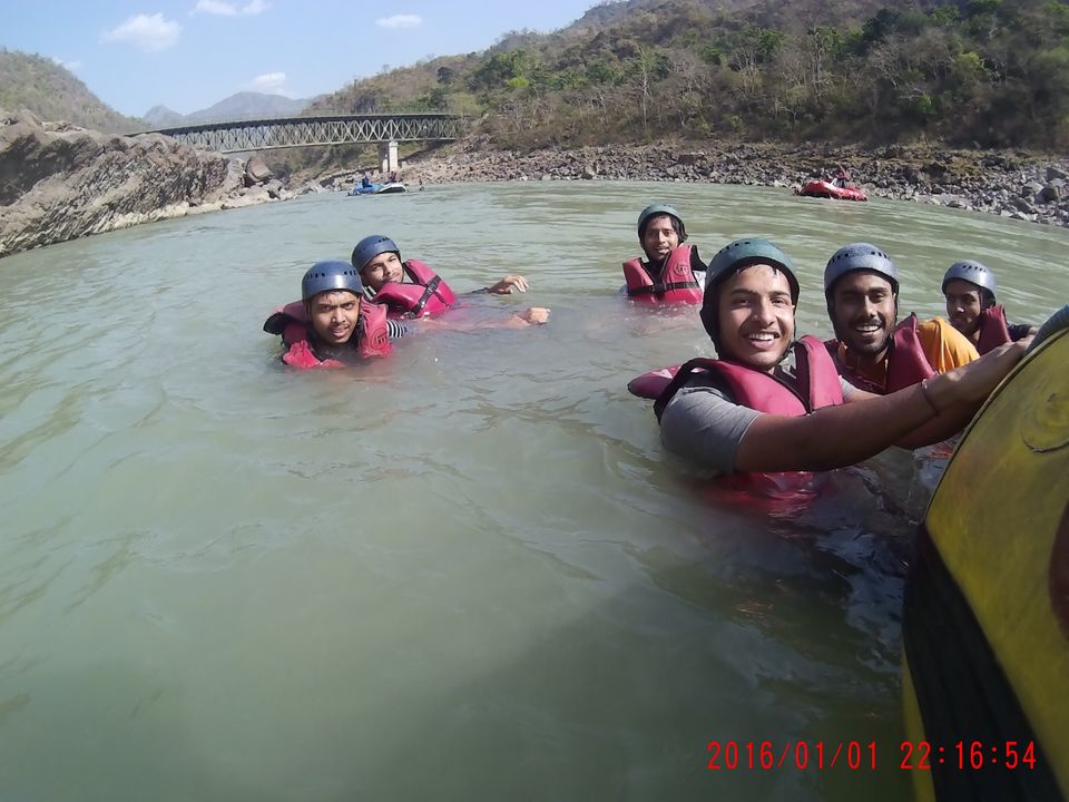 Photo of A budget Traveler's Guide to Rafting in Rishikesh ! by Ayush Maheshwari
