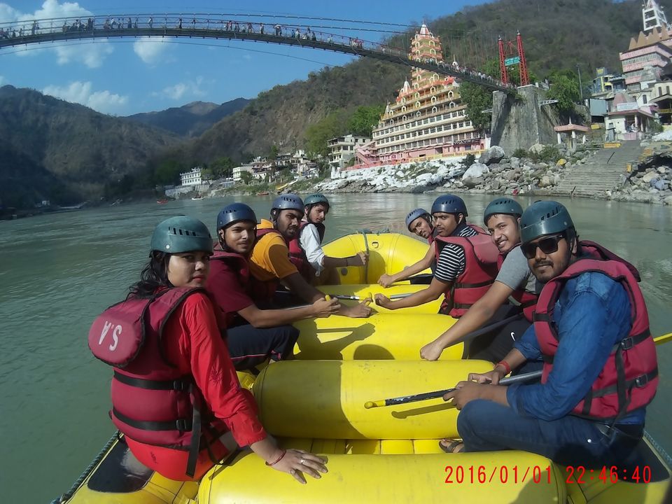 Photo of A budget Traveler's Guide to Rafting in Rishikesh ! by Ayush Maheshwari