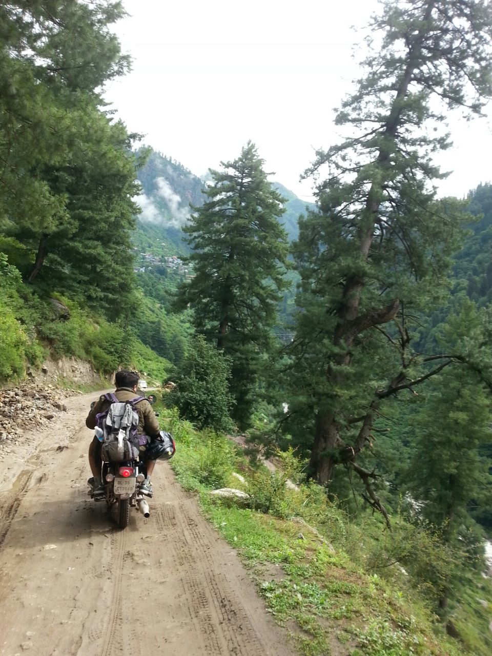 Photo of Bullet Ride to kasol himachal by sanish.handoo