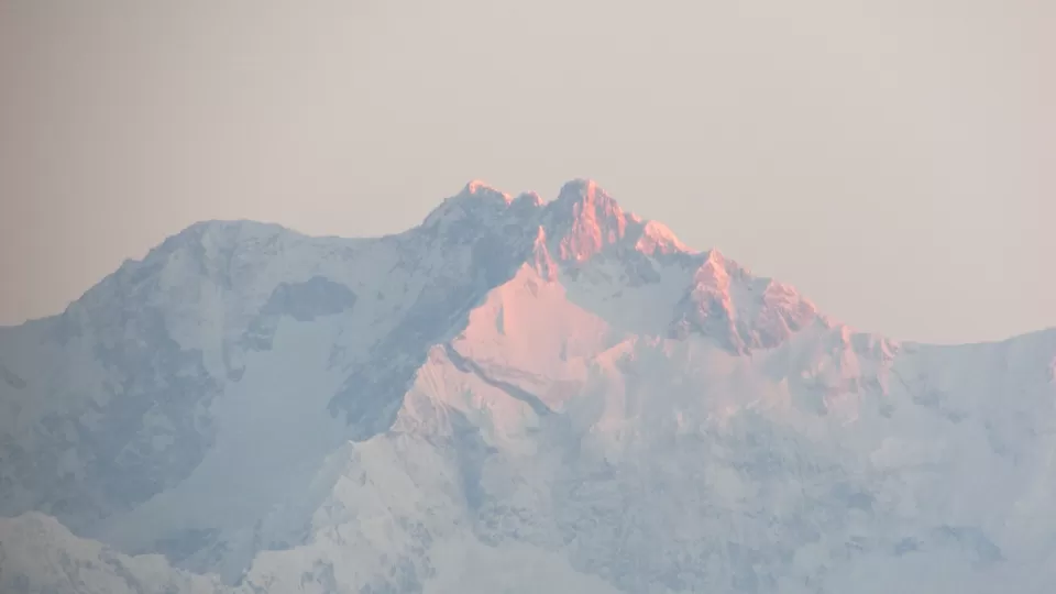 Photo of Tiger Hill, Darjeeling, West Bengal, India by Thetravelcoholic