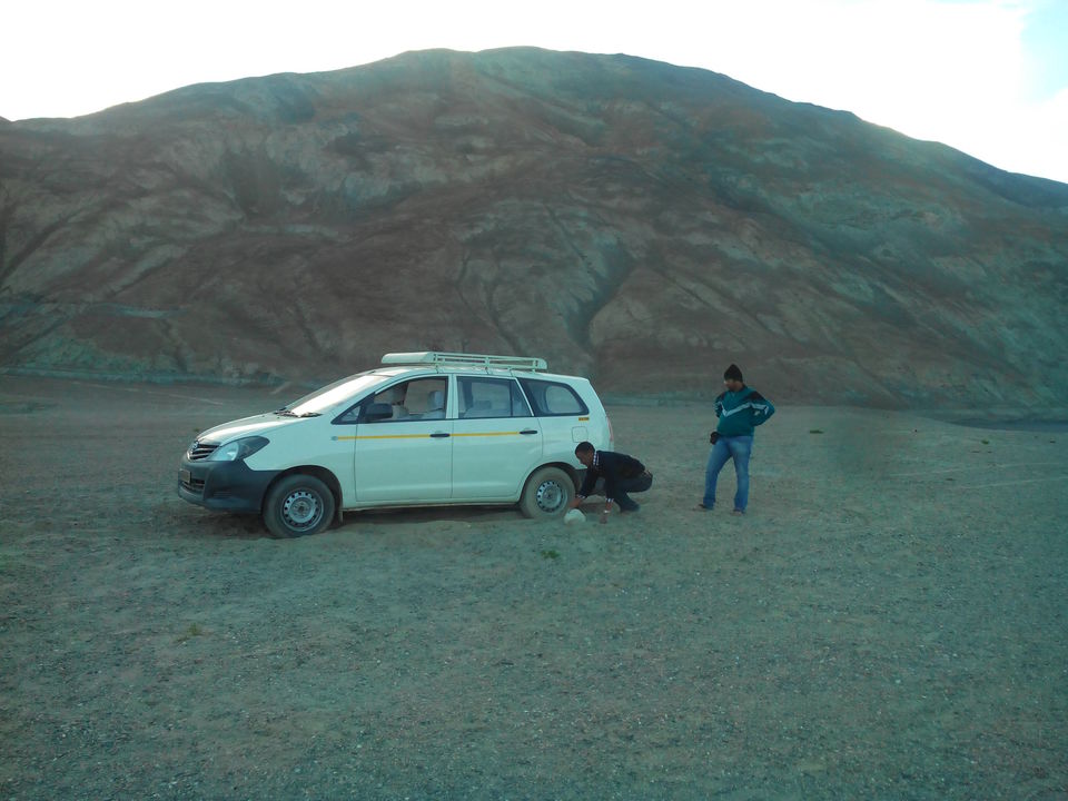 Photo of Leh - Pangong Tso Lake - Kardungla pass 17/35 by Pankaj Modi