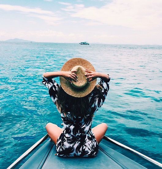 Photo of Questions Hated by all Long-term Travellers 4/4 by Purple Travel Dreams
