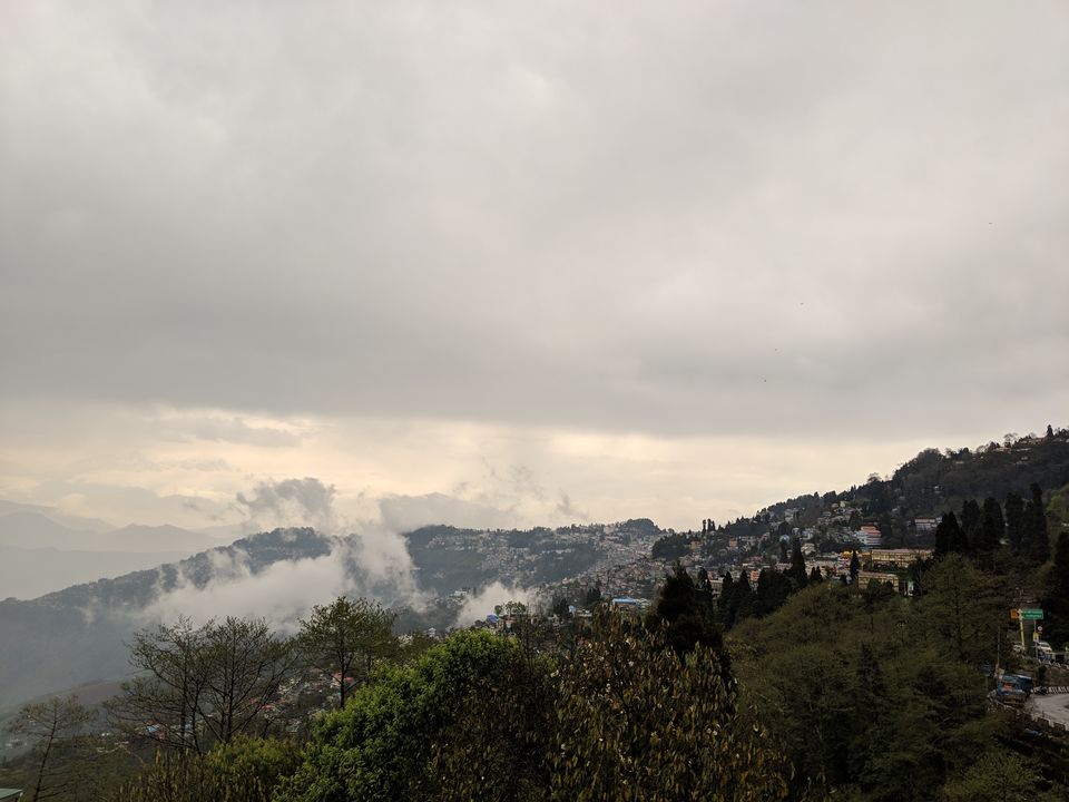 Photo of A detour to Darjeeling by Shruti Pendharkar