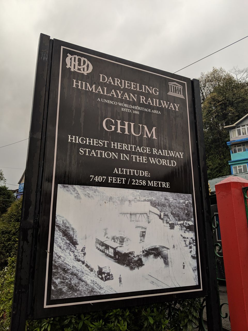 Photo of A detour to Darjeeling by Shruti Pendharkar