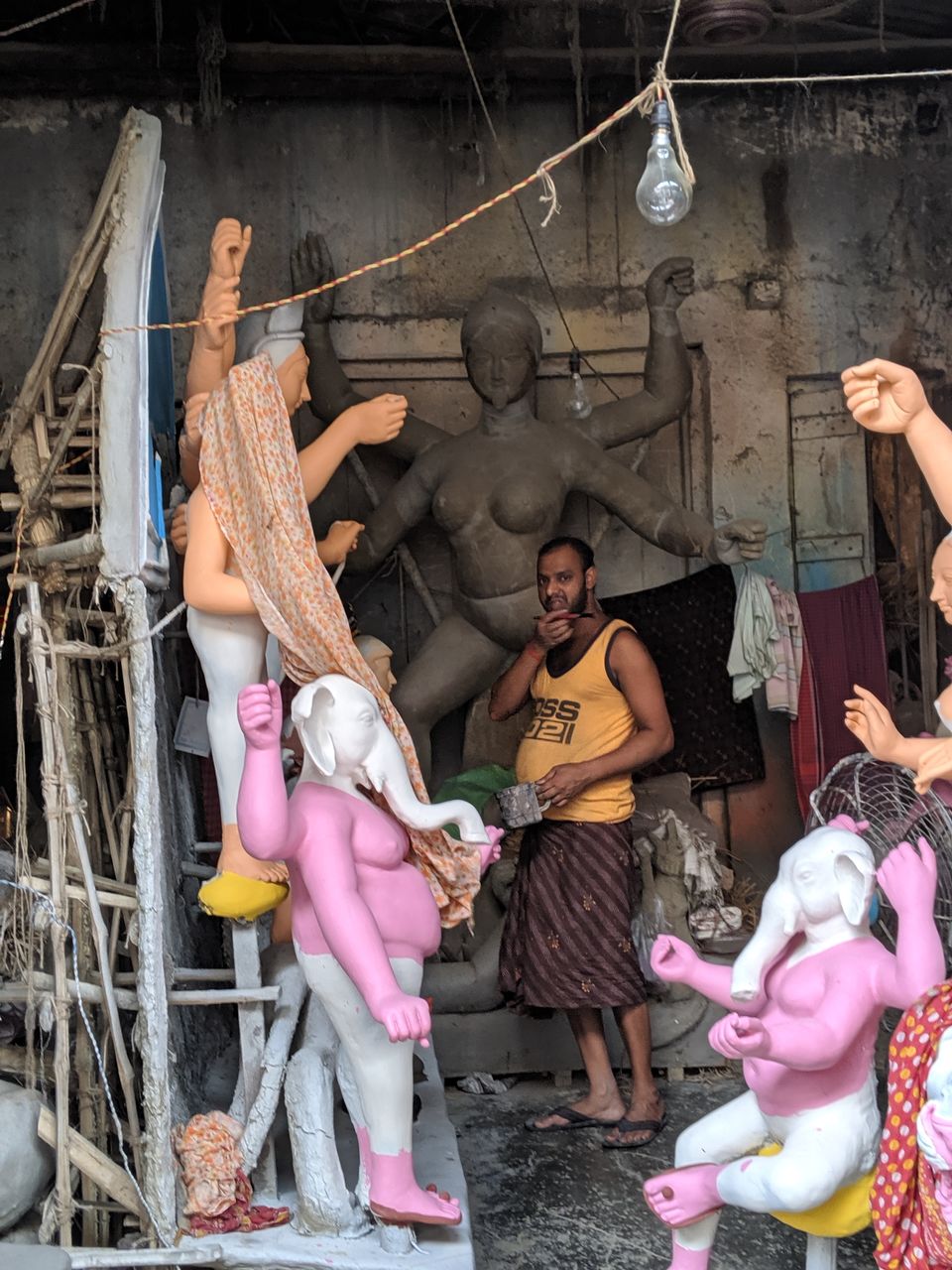 Photo of Kumartuli Street, Sovabazar, Kumartuli, Shobhabazar, Kolkata, West Bengal, India by Shruti Pendharkar