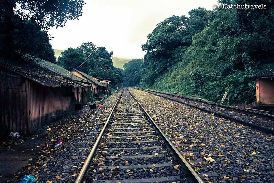 Photo of Sonalium Railway Station, Braganza Ghats District Border, Sonaulim, Karnataka 503410, India by KatchuTravels