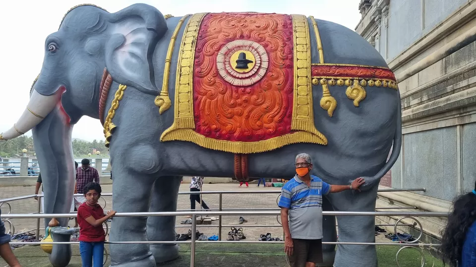 Photo of Murudeshwar Temple, Karnataka, India by KatchuTravels