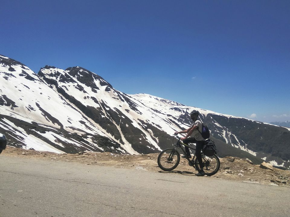 Photo of Rohtang Pass, Lahaul And Spiti, Himachal Pradesh, India by Ravinder Bishnoi