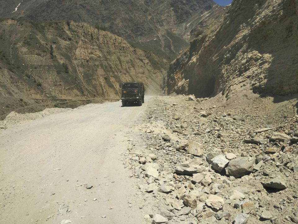 Photo of L e h Keylong Road, Lahaul And Spiti, Himachal Pradesh, India by Ravinder Bishnoi