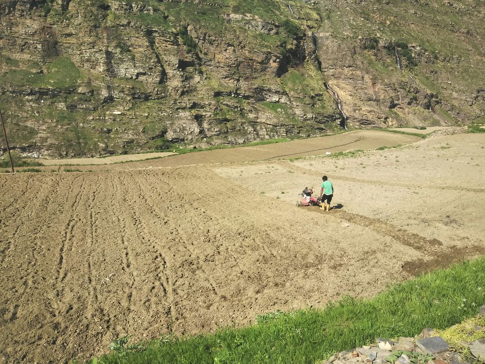Photo of L e h Keylong Road, Lahaul And Spiti, Himachal Pradesh, India by Ravinder Bishnoi