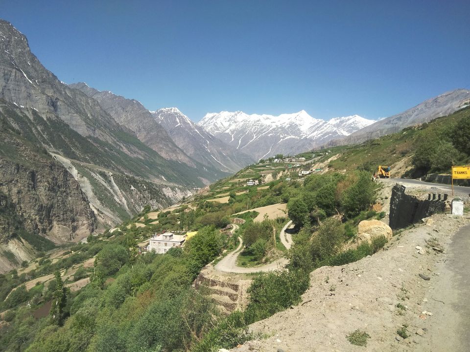 Photo of L e h Keylong Road, Lahaul And Spiti, Himachal Pradesh, India by Ravinder Bishnoi