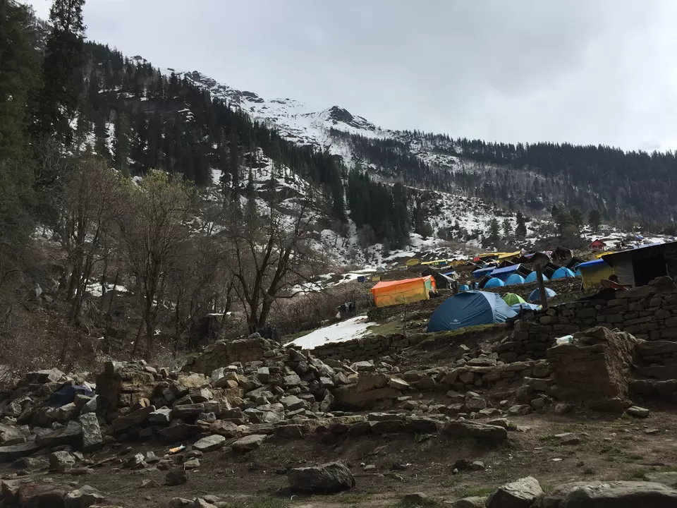 Photo of Kheerganga: A Trek Not To Miss. by The Young Monk