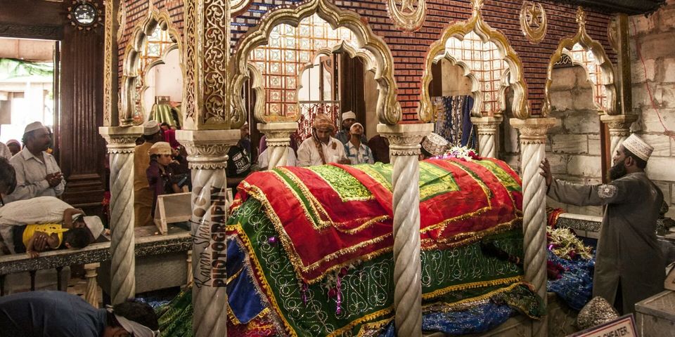 Photo of 8 Interesting Things You Didn’t Know About Haji Ali Dargah! by Jarvis