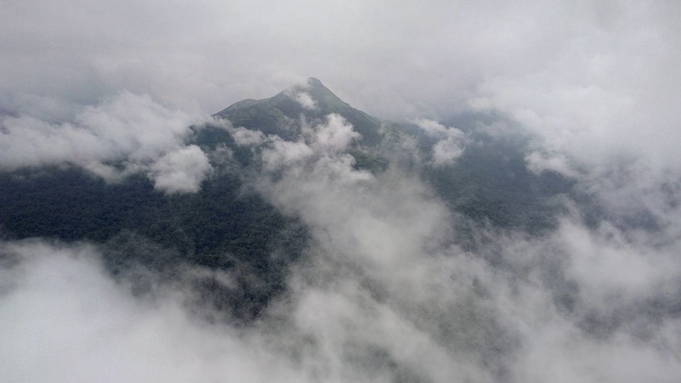 Photo of "Ride in the rain" through western ghats.. part- 1 by Viraat Yashvardhan
