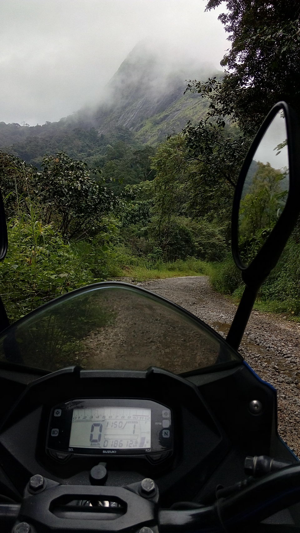 Photo of "Ride in the rain" through western ghats.. part- 1 by Viraat Yashvardhan