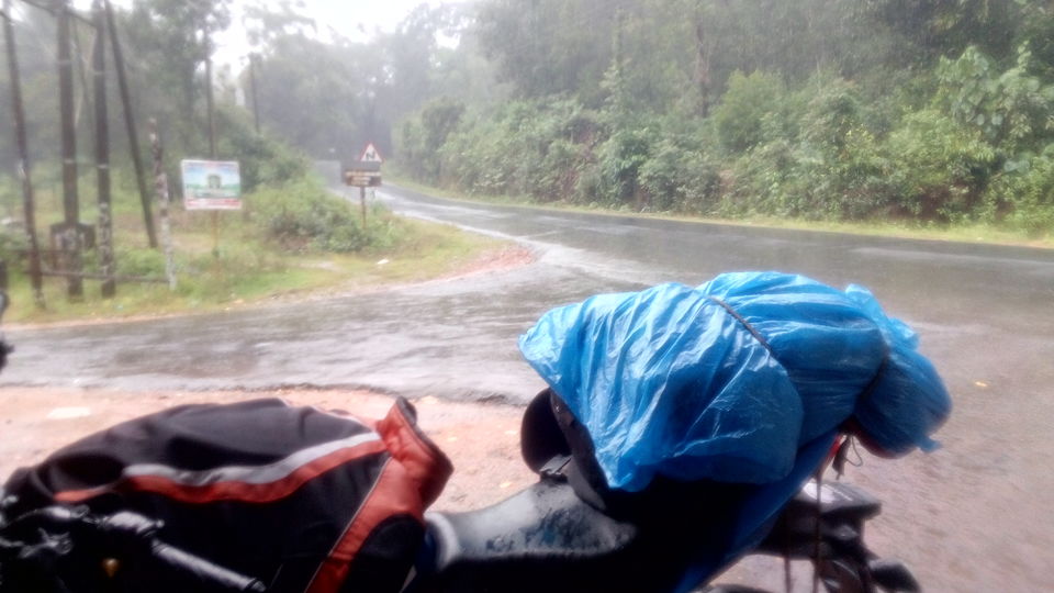 Photo of "Ride in the rain" through western ghats.. part- 1 by Viraat Yashvardhan